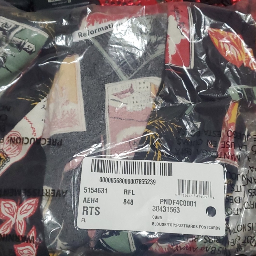 Post card cuba print blouse